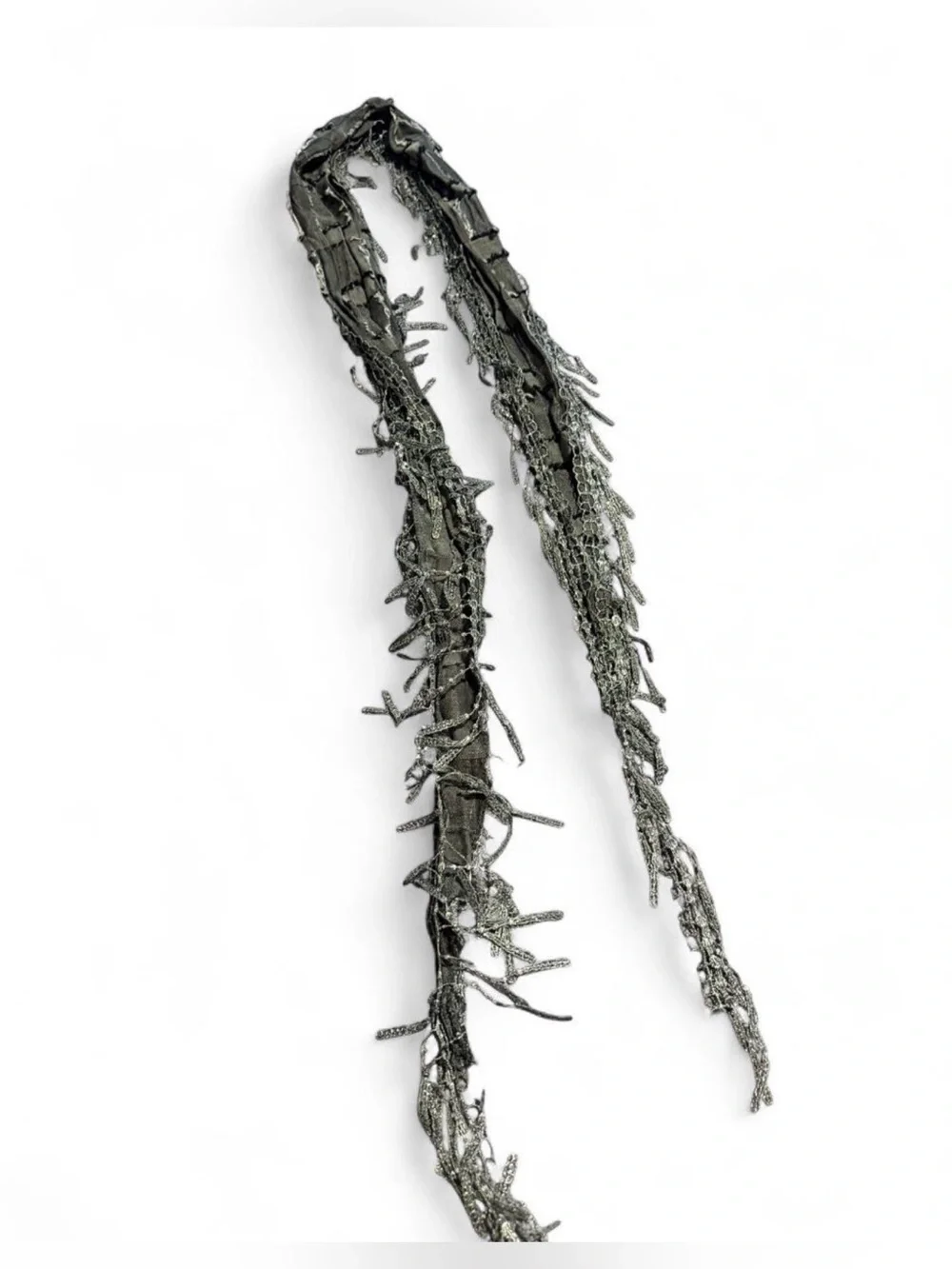 Grey scarf with fringe edges
